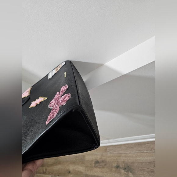 Like Dreams Black Tote with Pink Patch Details - Picture 8 of 16